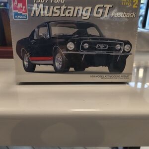 MT 1967 Ford Mustang GT Fastback Model Kit - Black and Red